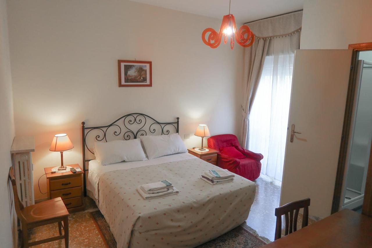The Condottieri Rooms Rome Exterior photo