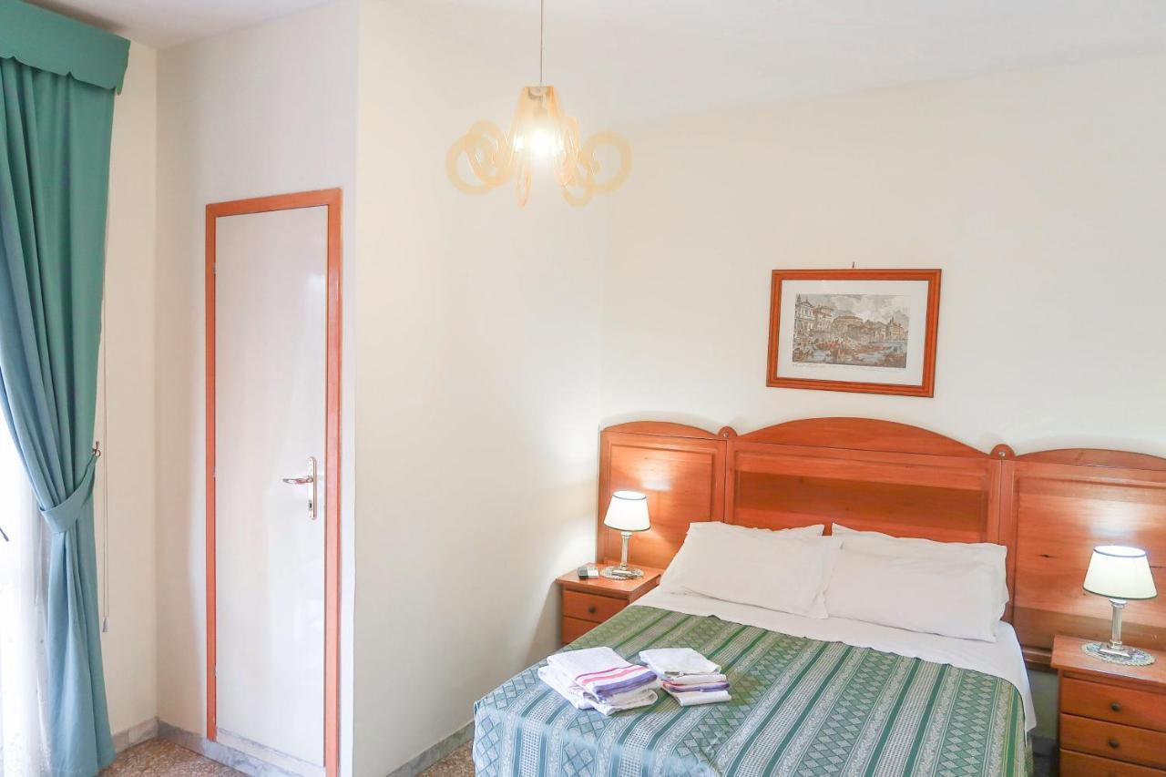 The Condottieri Rooms Rome Exterior photo