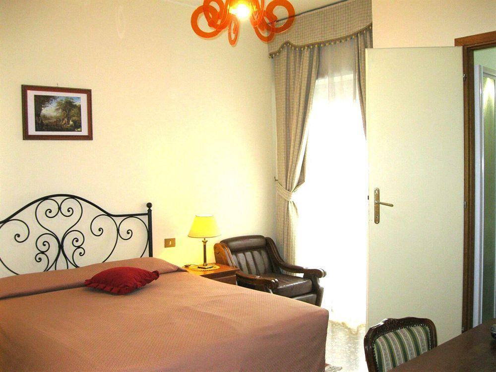 The Condottieri Rooms Rome Exterior photo
