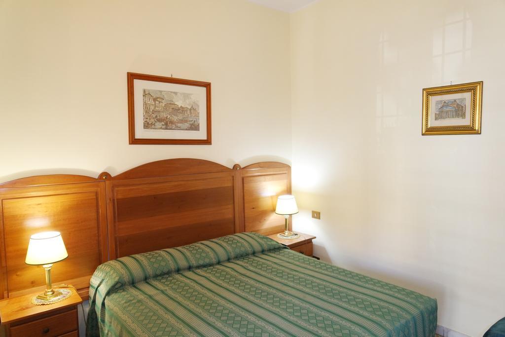 The Condottieri Rooms Rome Exterior photo