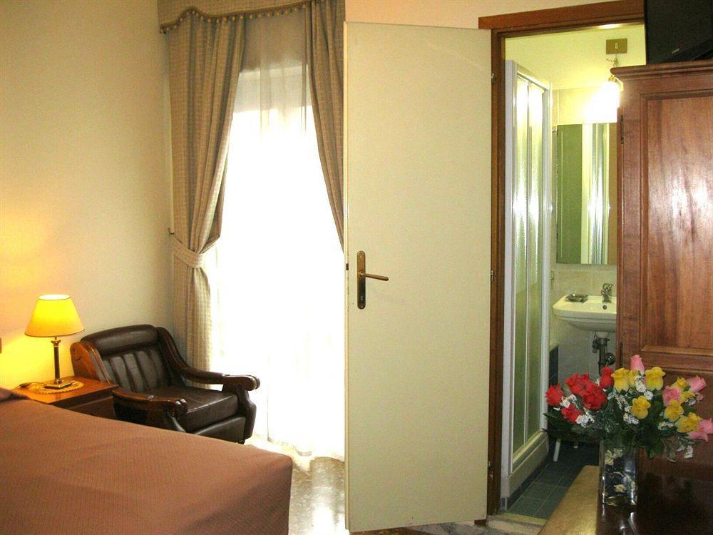 The Condottieri Rooms Rome Exterior photo